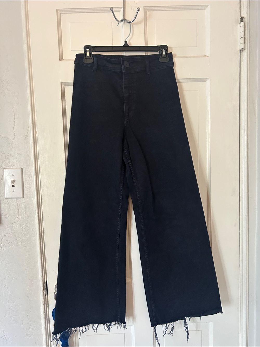 Zara Navy Wide-Leg Frayed Hem Jeans